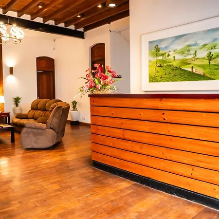 Hotel The Golden Legacy Nuwara Eliya