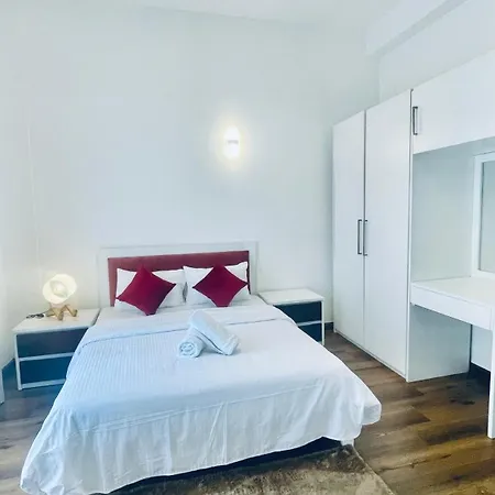 The - Cr7 - Manchester Grand Apartment