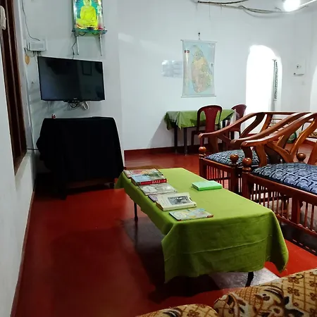 Green Villa Inn *