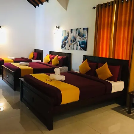 Queensland Hotel Nuwara Eliya