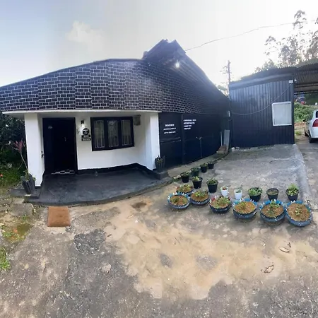 Bed & Breakfast D Hearts , *
