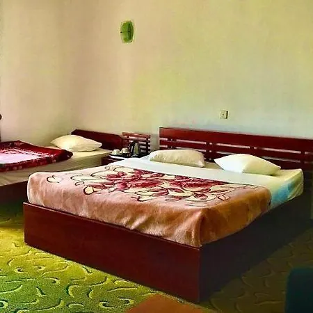 Hotel Ashley 3*