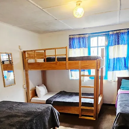 Chez Rooftop Hostel *