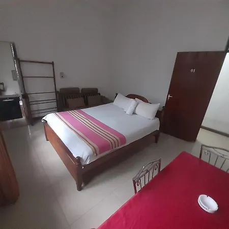 Guest house Resi Dence *