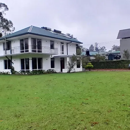 Golf Nuwara Eliya