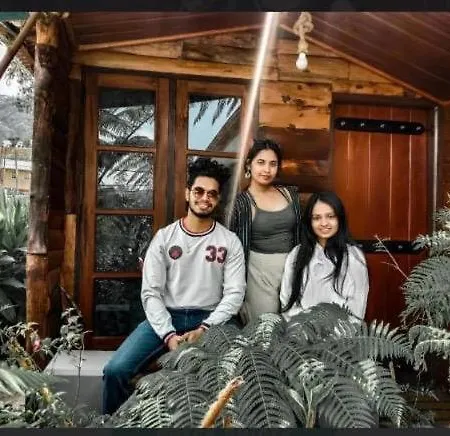 20/20 Wood Homestay *