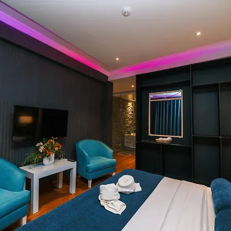 Baron Luxury Boutique Hotel