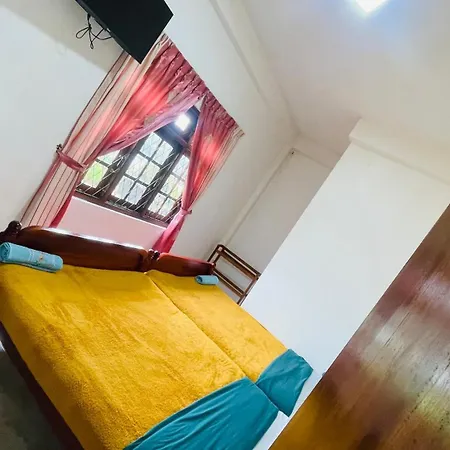 Gregory * Nuwara Eliya