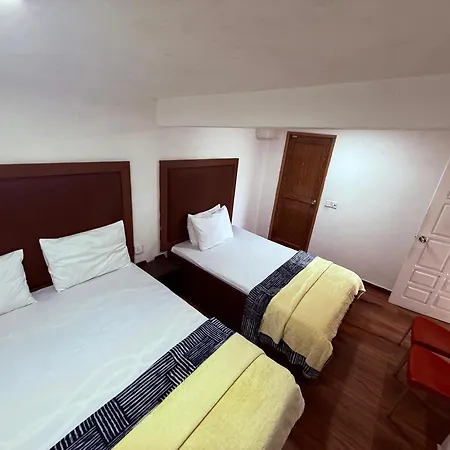 Shiny Cot Full Villa