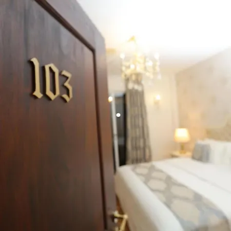 Nicholas Guest house