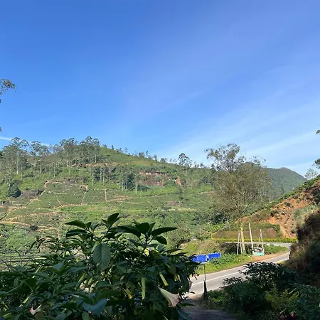 Crimple Hotel Nuwara Eliya