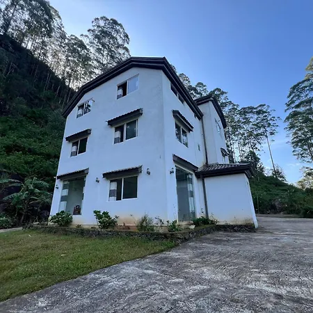 Hotel Crimple Nuwara Eliya