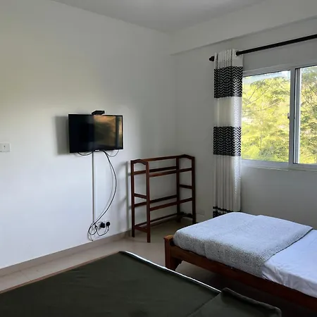 Crimple Hotel