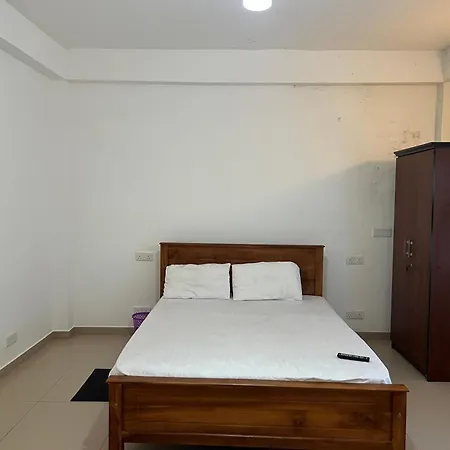 Hotel Crimple Nuwara Eliya