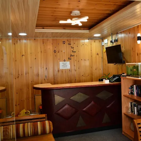 Hotel Jaithra *