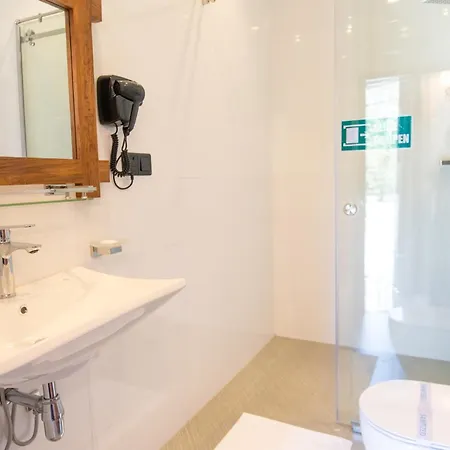Hotel Twin Red - Luxury With Mountain View *