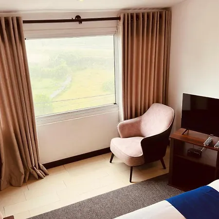 Summer Bliss Hotel