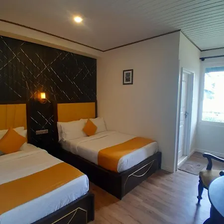 Hotel London Eye Nuwaraeliya 4*