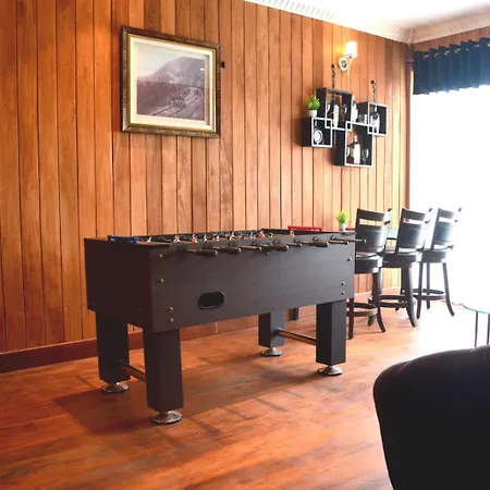 Resort The Rosedale Grand *