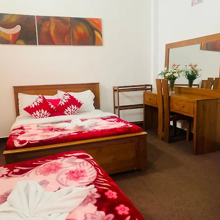 White Vintage Guest house *