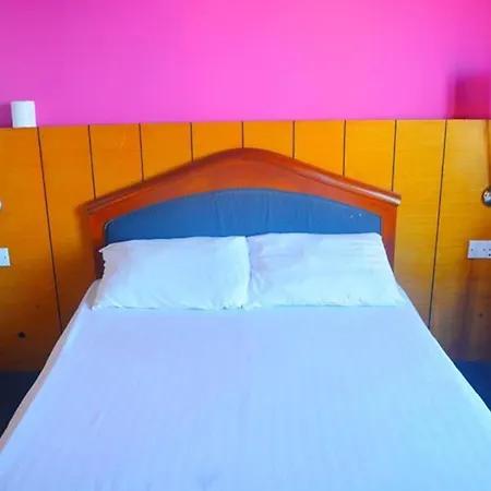 Hill Paradise Guest house *