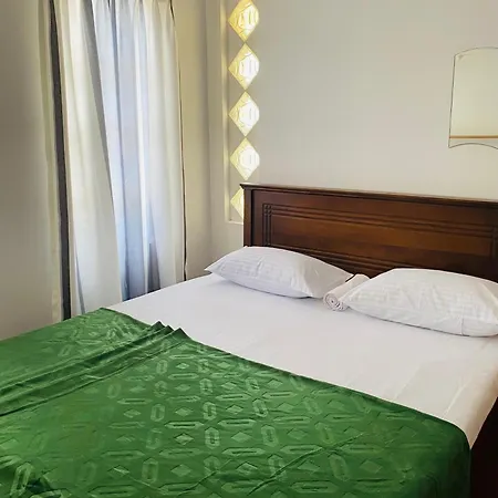 Camellia Hills Holiday home