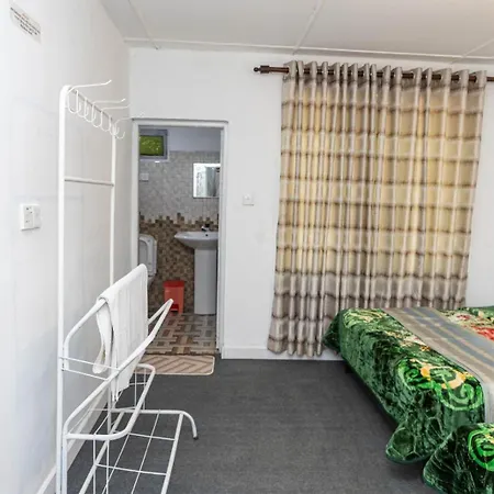 Snowdon Guest house *