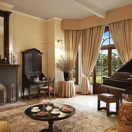 Jetwing Warwick Gardens, A Luxury Reserve Hotel