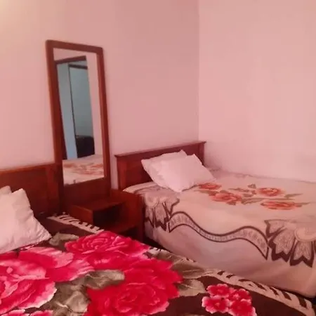 La Rose Geust House Homestay