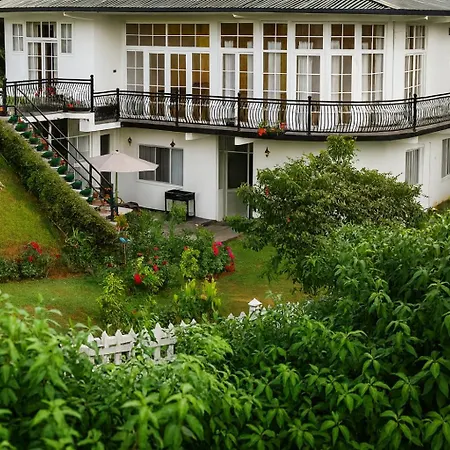The Ceylon Lodge *