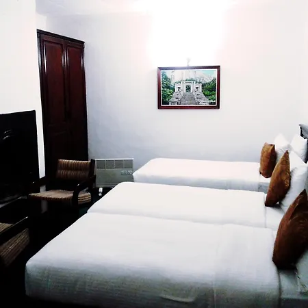 Hotel The Rock Nuwara Eliya