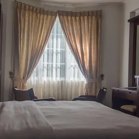 Hotel The Rock 3*