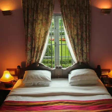 Glendower Hotel 4*