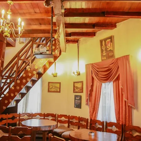 Hotel Glendower 4*
