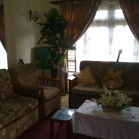 Apartment Royal Mount Hotel & Restaurant *