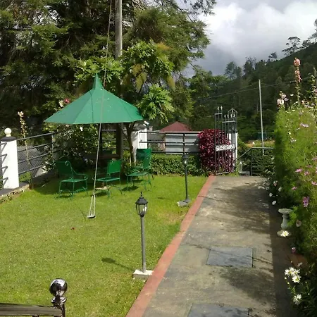 Royal Mount Hotel & Restaurant * Nuwara Eliya
