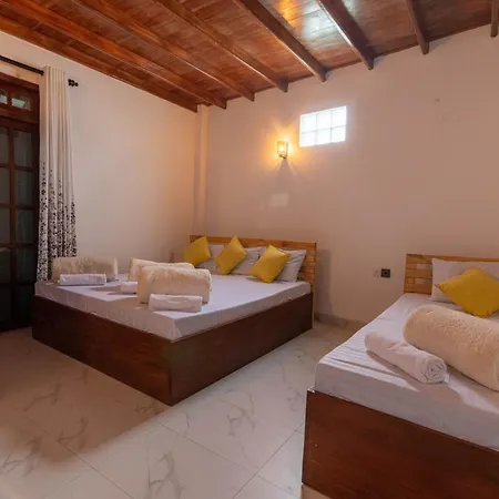 The Peak Nest Guest house *