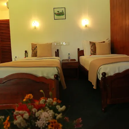 Golf Club Nuwara Eliya