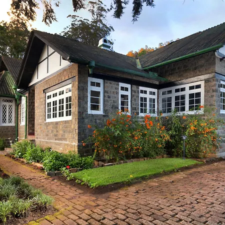 Scottish Planter Bungalow- Thema Collection Villa