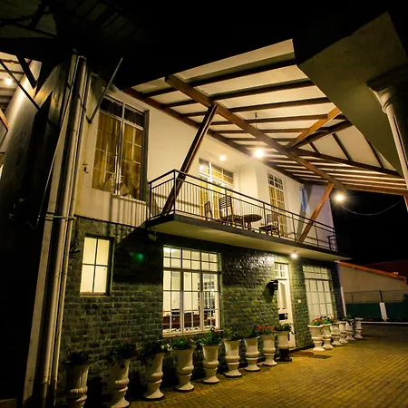 Hotel La Cottage Boutique Hotel & Restaurant Nuwara Eliya