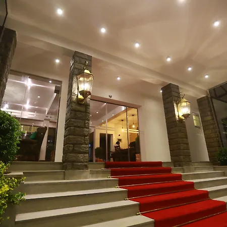 The Blackpool & Hotel Nuwara Eliya