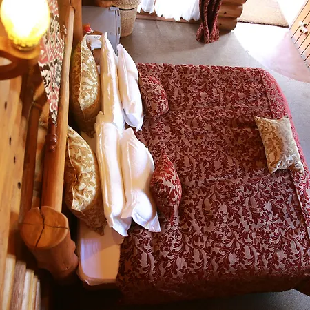 Queenswood Hotel
