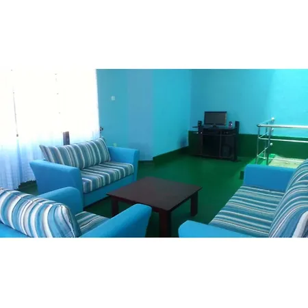 Winkfield Hostel *