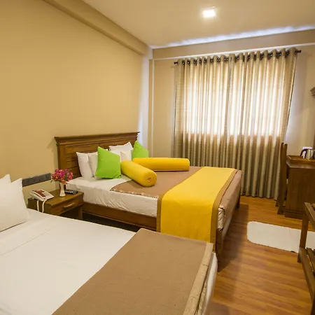 Hill Pride City Hotel 3*