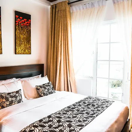 Blue Meadows Nuwaraeliya Hotel Nuwara Eliya