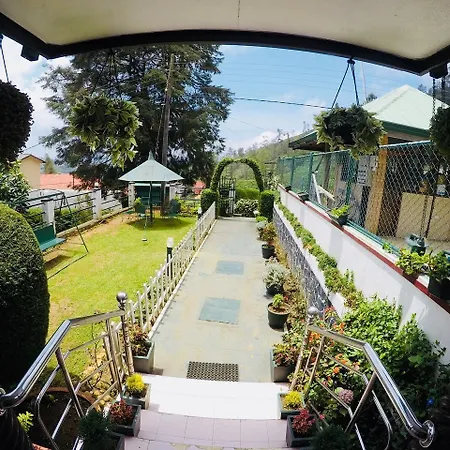 New Royal Mount Homestay Nuwara Eliya