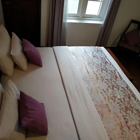 Guest house Oak Ray Golf