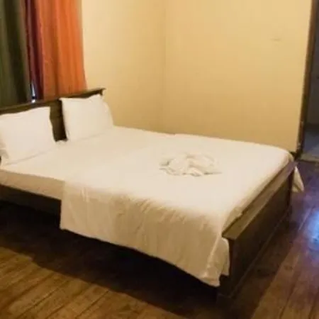 By Backpack Lanka Hostel Nuwara Eliya
