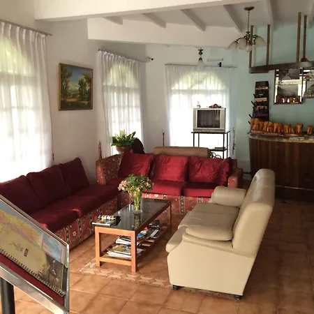 Hotel Binota 3*
