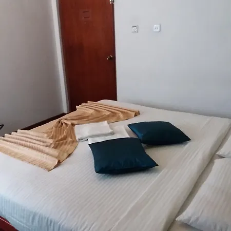 Binota Hotel Nuwara Eliya